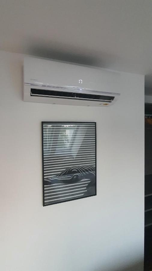 Rooftop Terrace, Free Garage Parking And Pool! Βιέννη Εξωτερικό φωτογραφία