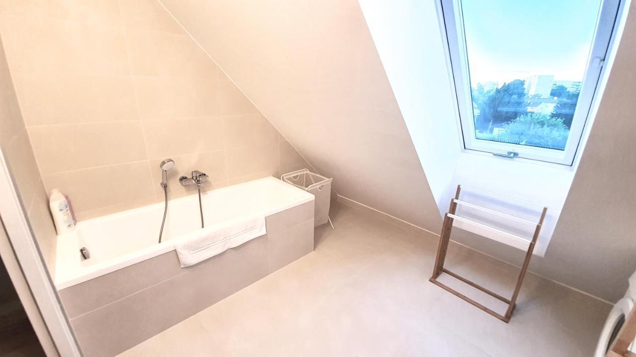 Rooftop Terrace, Free Garage Parking And Pool! Βιέννη Εξωτερικό φωτογραφία