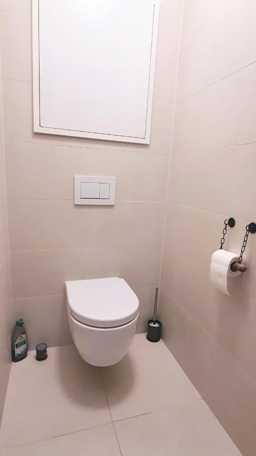 Rooftop Terrace, Free Garage Parking And Pool! Βιέννη Εξωτερικό φωτογραφία