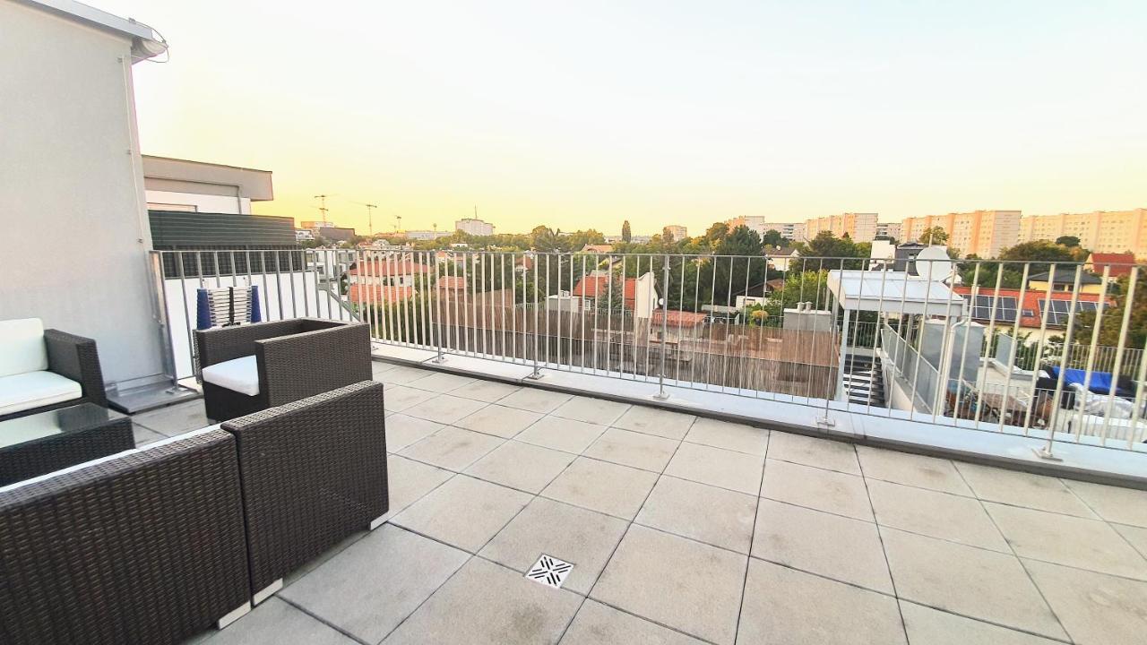 Rooftop Terrace, Free Garage Parking And Pool! Βιέννη Εξωτερικό φωτογραφία