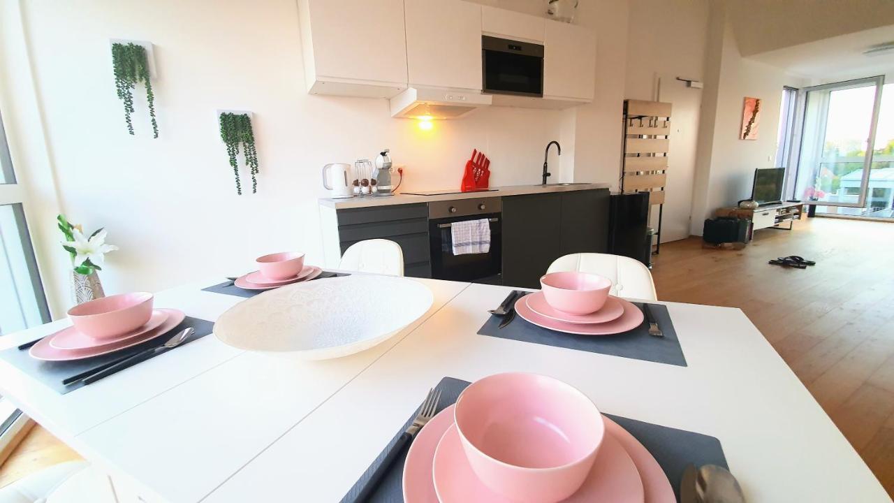 Rooftop Terrace, Free Garage Parking And Pool! Βιέννη Εξωτερικό φωτογραφία